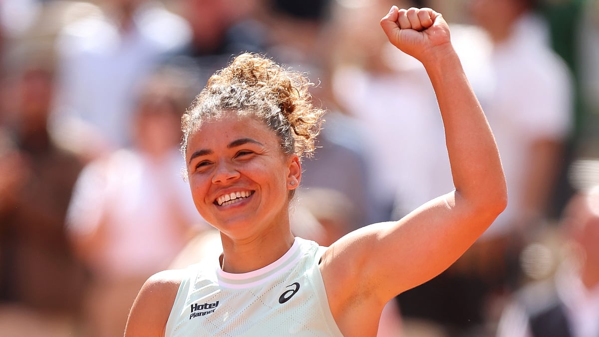 Jasmine Paolini celebrates after converting match point against Elena Rybakina on Wednesday.