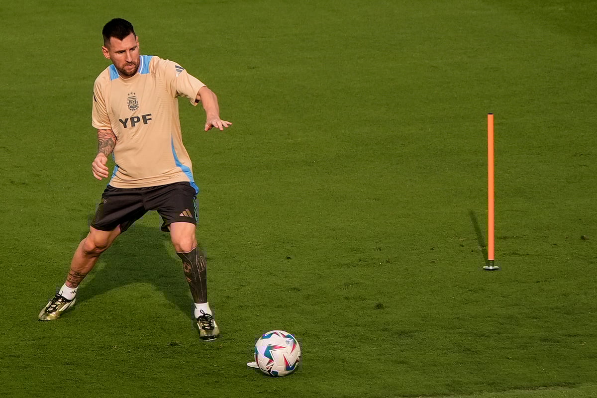 Lionel Messi works out with his team, Argentina, before a COPA soccer match, Monday, June 17, 2024, in Kennesaw, Ga. Argentina plays team Canada on June 20, in Atlanta.
 -  (AP Photo/Mike Stewart)