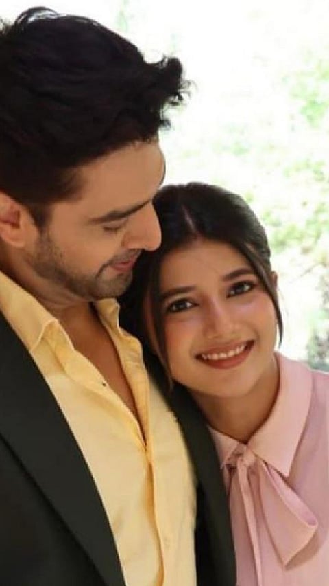 Rohit Purohit & Samridhii Shukla