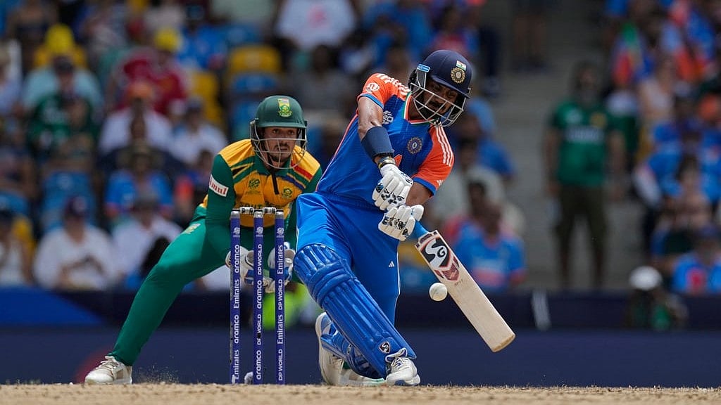 Axar Patel hit 47 from 31 balls against South Africa in T20 World Cup final. - AP/Ricardo Mazalan