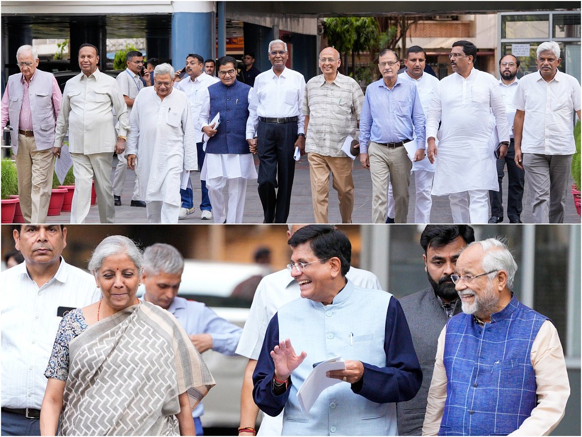 PTI : INDIA bloc delegation (U) and BJP delegation after meeting with EC.
