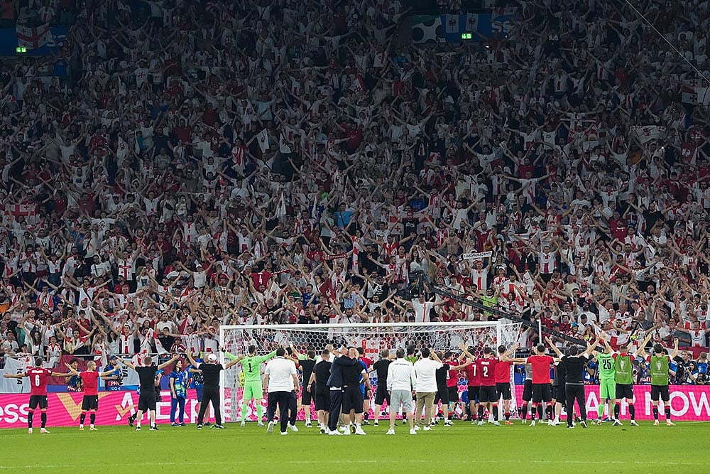 Photo: AP/Martin Meissner : Euro 2024 Soccer Georgia Portugal