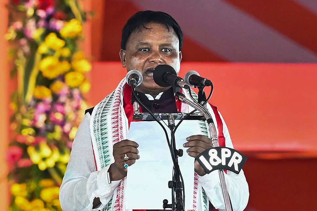 Swearing-in ceremony of Mohan Charan Majhi Photos_1