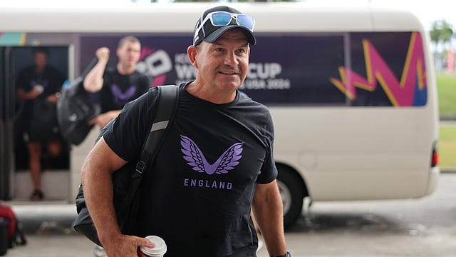 India Vs England, ICC T20 World Cup, 2nd Semi-Final: Eng Must 'Throw First Punch', Says Coach Mott
