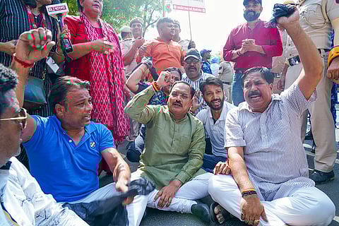 BJP's protest against Kejriwal