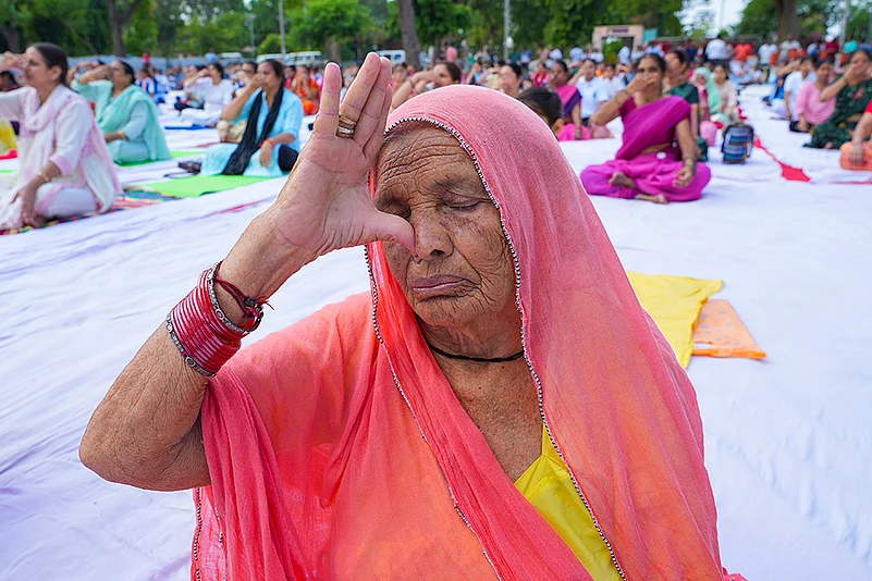 10th International Day of Yoga Day celebrations Photos_3