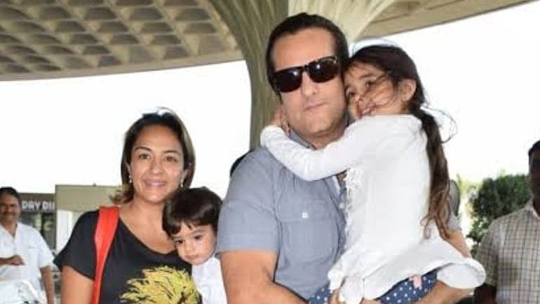 Instagram : Fardeen Khan with his family