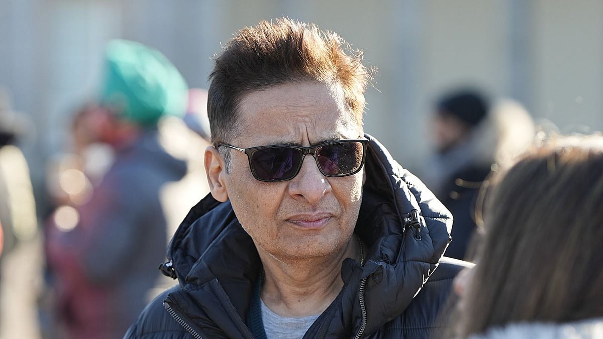 Instagram : Vashu Bhagnani