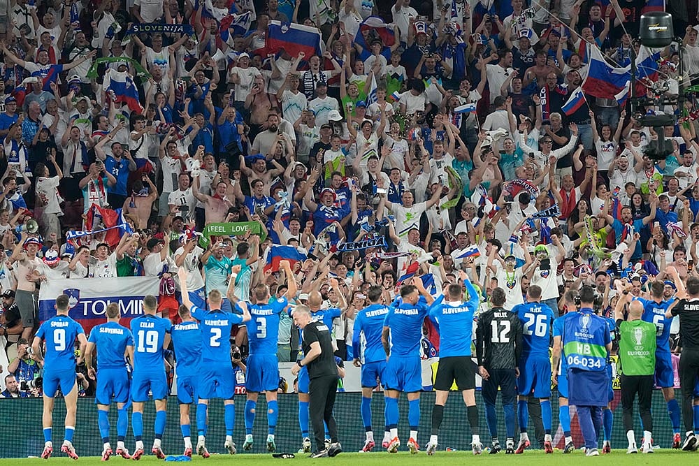 Photo: AP/Martin Meissner : Euro 2024 Soccer England Slovenia