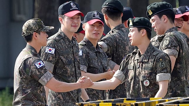 Jin Bids Goodbye To The South Korean Military: Unseen Photos From The Discharge Of The K-Pop Star – View Pics