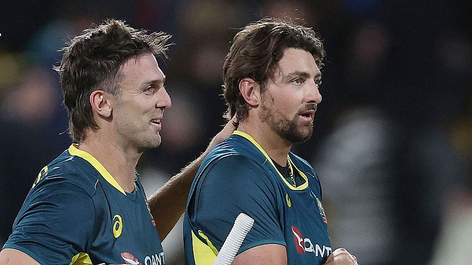 X/@cricketcomau : Mitch Marsh and Tim David