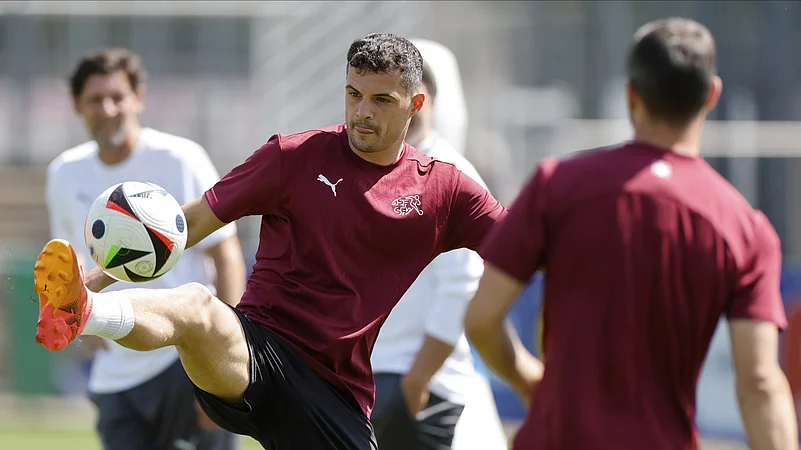 Peter Klaunzer/Keystone via AP