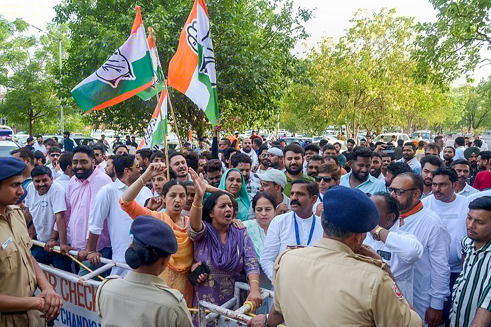 | Photo: PTI : LS Polls: Counting of votes in Chandigarh