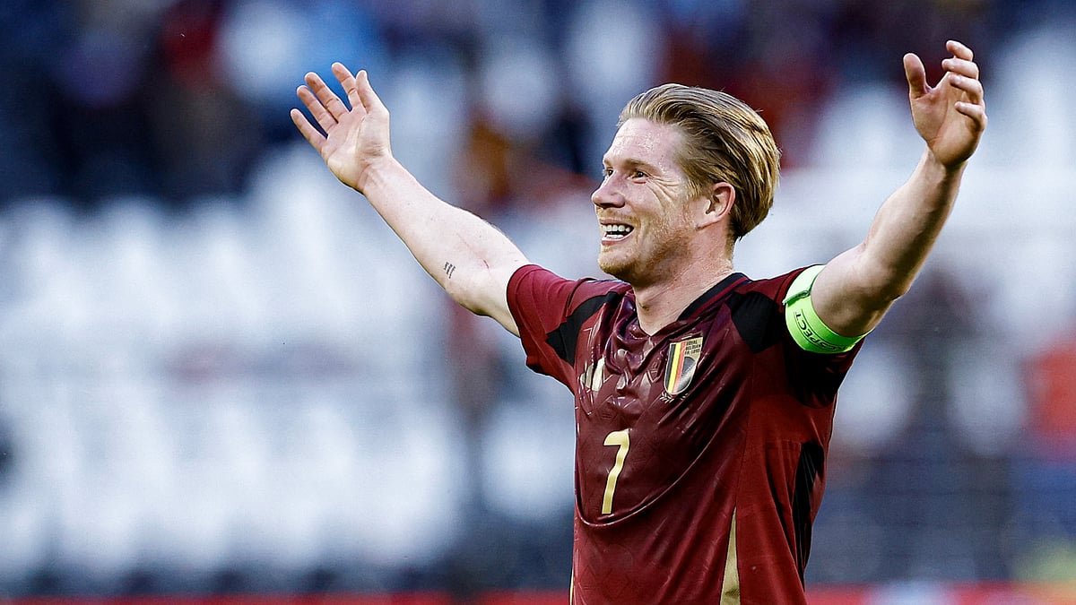 Kevin De Bruyne celebrates his goal for Belgium.