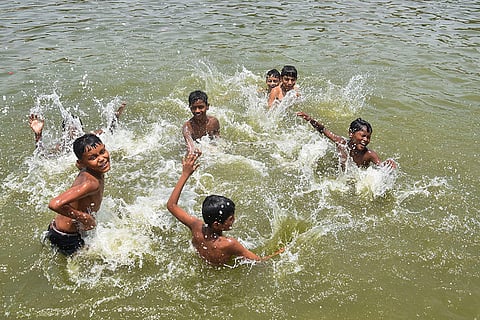 Weather: Hot summer day in Ranchi