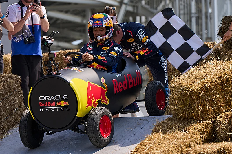 F1 Drivers Soapbox Race Photos_8