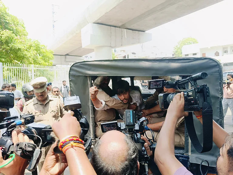 Vishal Singh leading the protest at Lucknow University - Photo via Vishal Singh