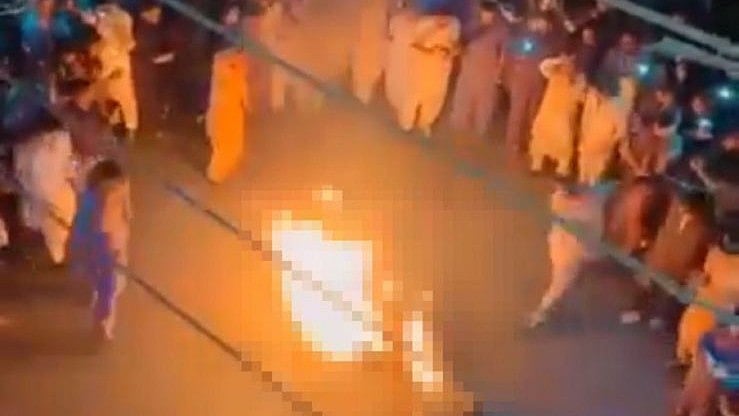 Man Burnt Alive By Mob Over Alleged Blasphemy In Pakistan | - X Screengrab