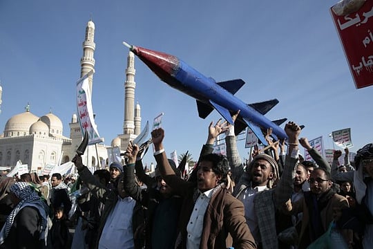 Yemen's Houthi Rebels Unveil Solid-Fuel 'Palestine' Missile That Resembles Iranian Hypersonic