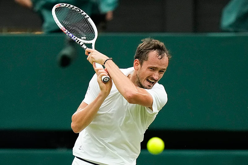 2024 Wimbledon Tennis Daniil Medvedev vs Jannik Sinner photo gallery_4