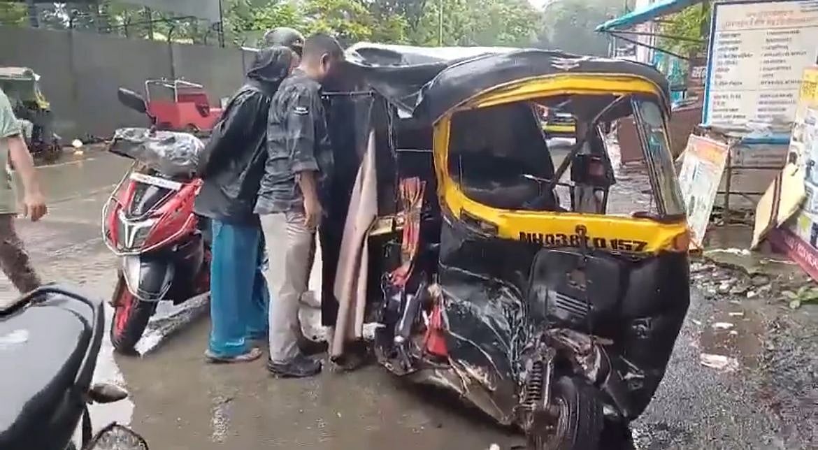 Audi Car Crashes Into Two Autorickshaws In Mumbai