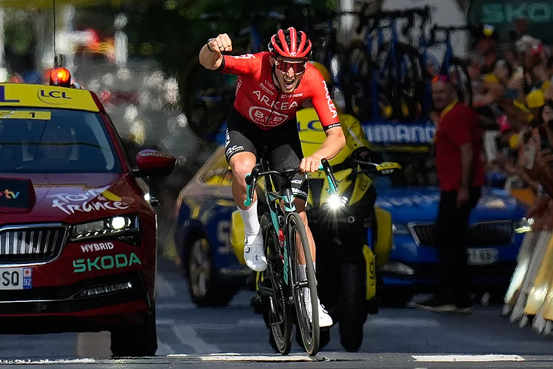 Tour De France 2024 Stage 2 photos_5