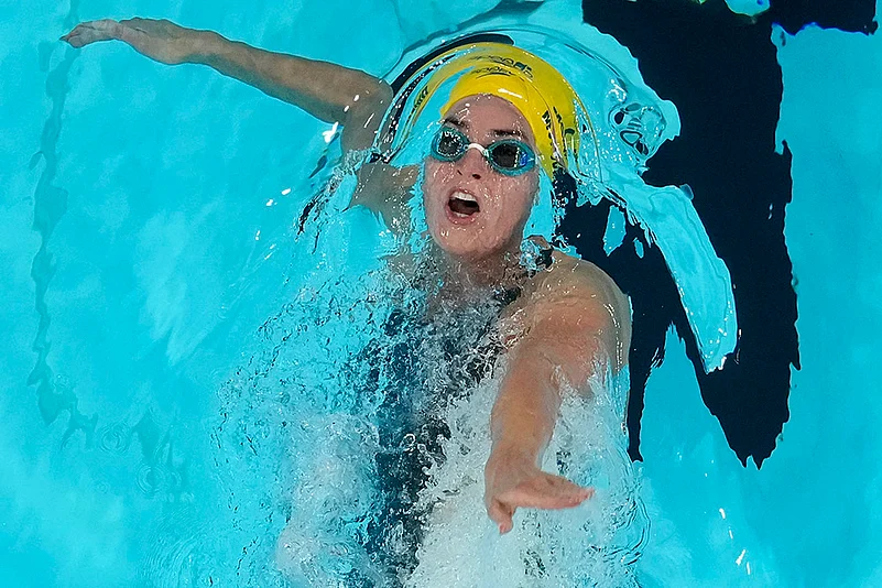 2024 Paris Summer Olympic Games_Paris Olympics Day 3 Photo_womens 100-meter backstroke