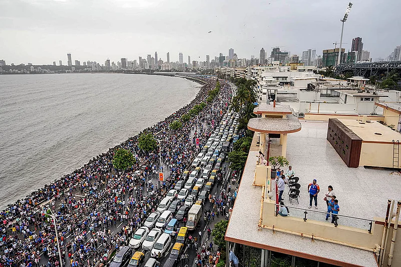 Indian cricket teams victory parade in Mumbai photo gallery_8