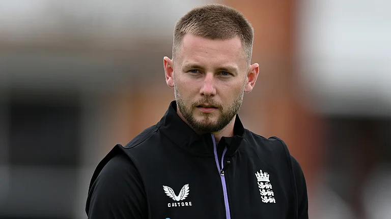 Gus Atkinson will make his Test debut, alongside Surrey team-mate Jamie Smith, for England on Wednesday. - null