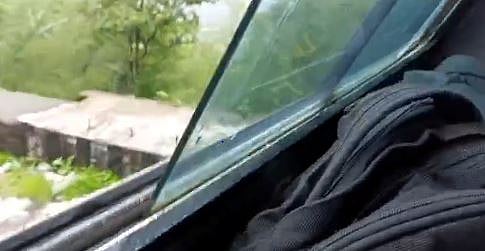 X/@vani_mehrotra : Screengrab from the video taken on a passenger's phone |