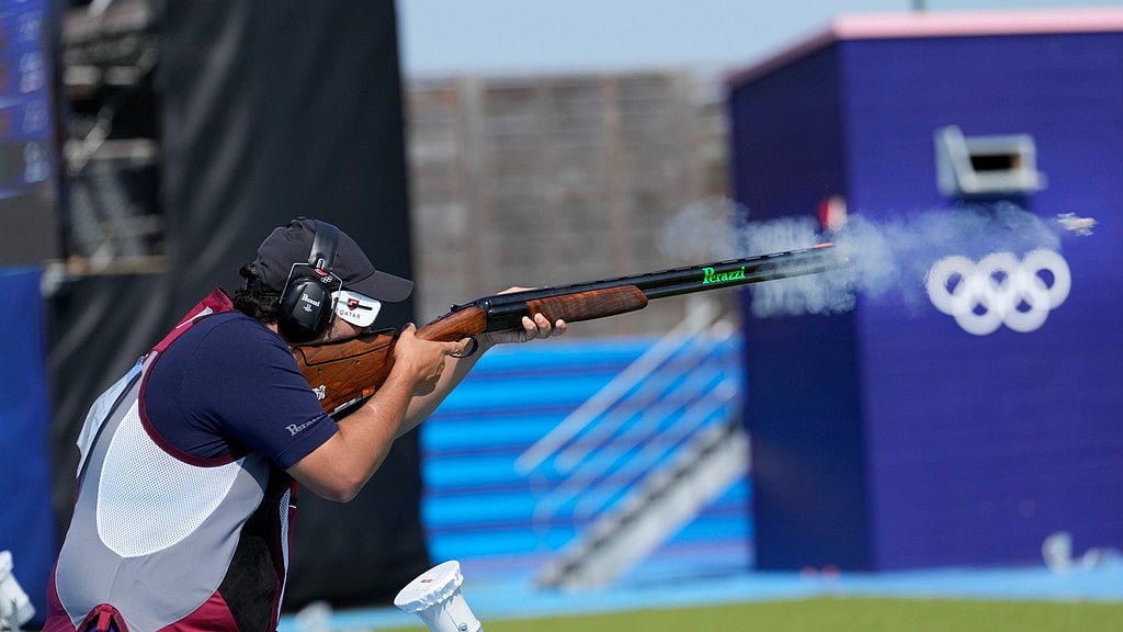 AP/Manish Swarup : Qatar's Saeed Abusharib takes a shot during Trap Men qualification round, in Chateauroux, France, at the 2024 Summer Olympics.