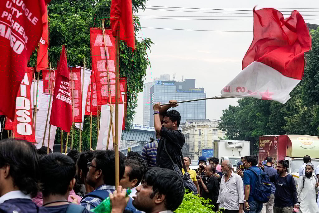 bangladesh protest internet shutdown
