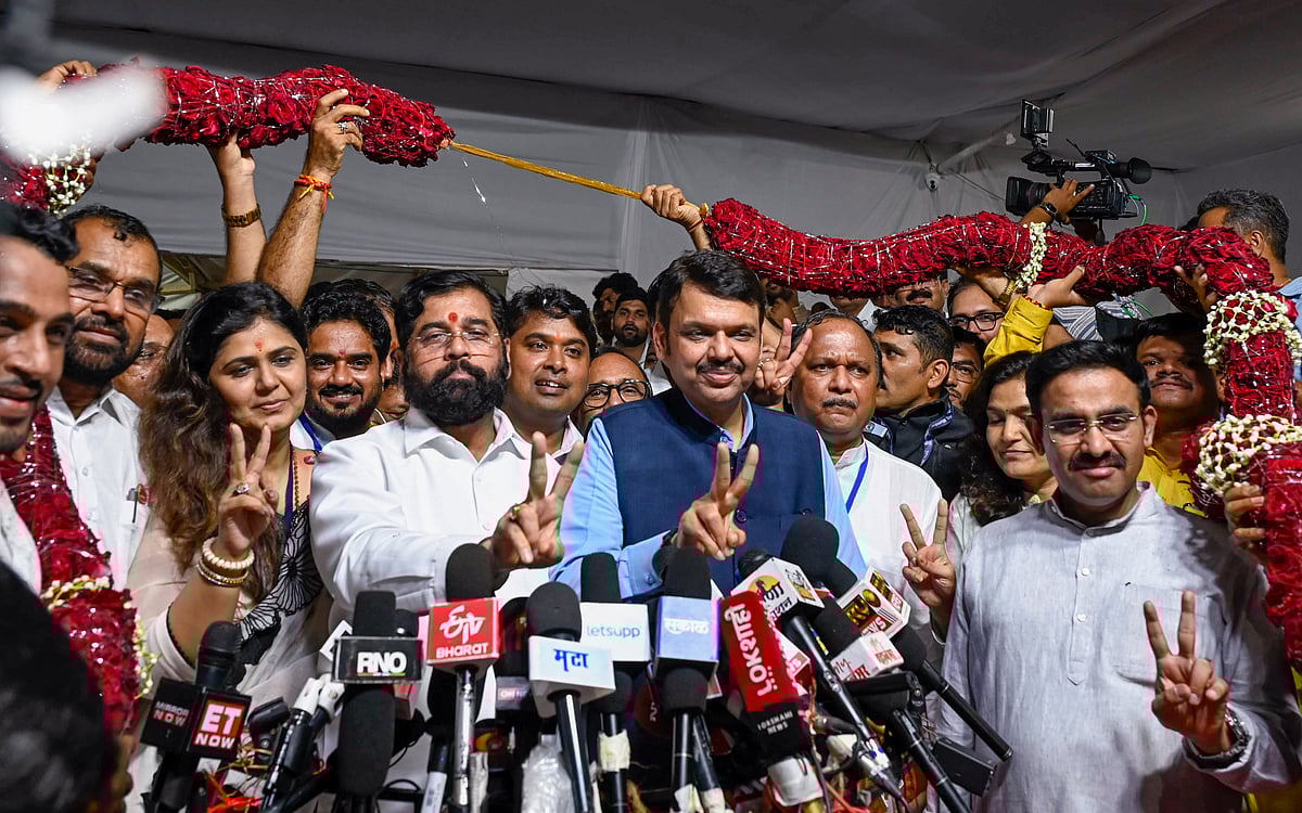 PTI : Mahayuti alliance sweeps 11 seat MLC polls