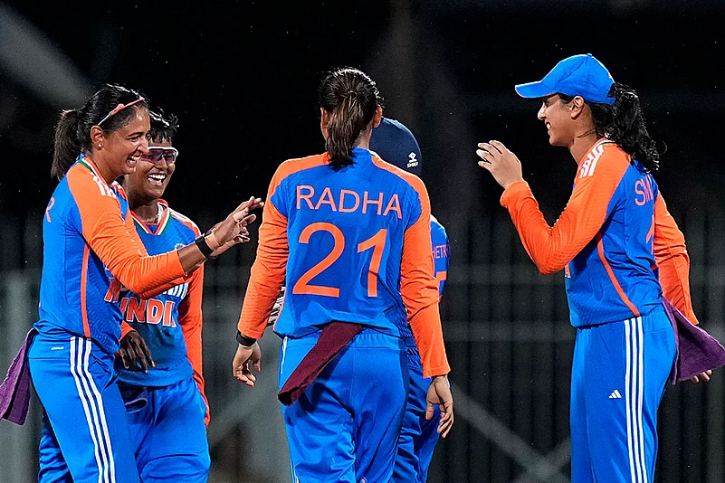 India Women vs South Africa Women 2nd T20 match photo gallery_7