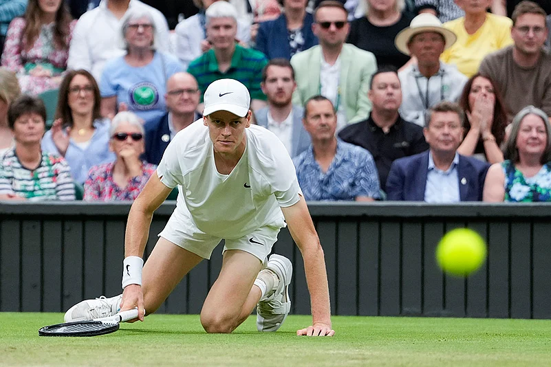2024 Wimbledon Tennis Daniil Medvedev vs Jannik Sinner photo gallery_5