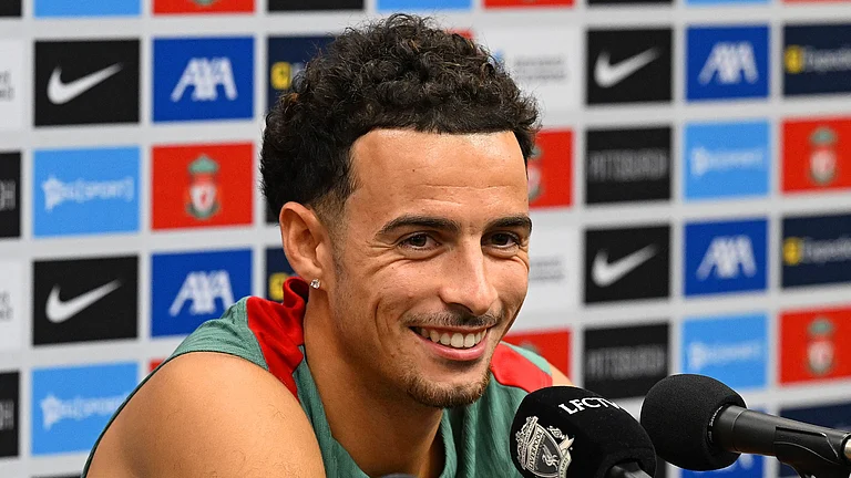 Liverpool midfielder Curtis Jones. - null