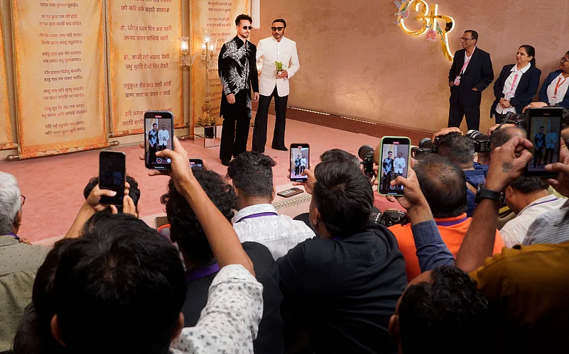 Laser Beams, Long Hours And Car Chases, How Mumbai Paparazzi Shot Ambani Wedding