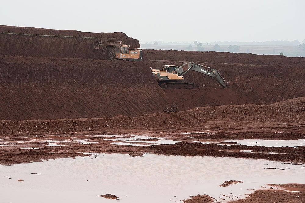 Bauxite mine in Gumla, Jharkhand