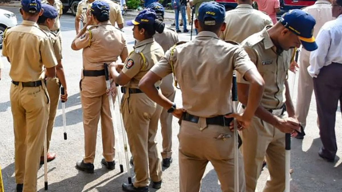 PTI : Bihar Police personnel on duty.(Representational image) |