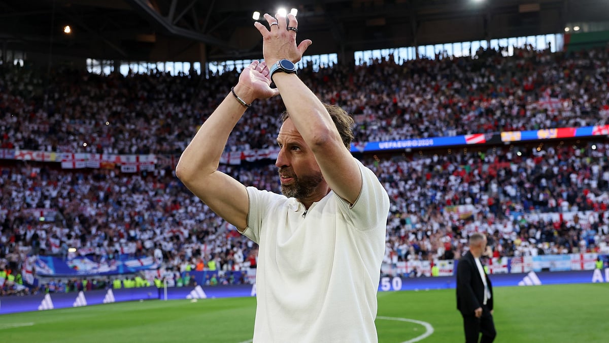 Gareth Southgate applauds England's fans after Saturday's win over Switzerland
