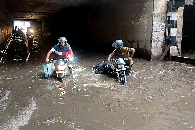 Waterlogged underpass in Faridabad