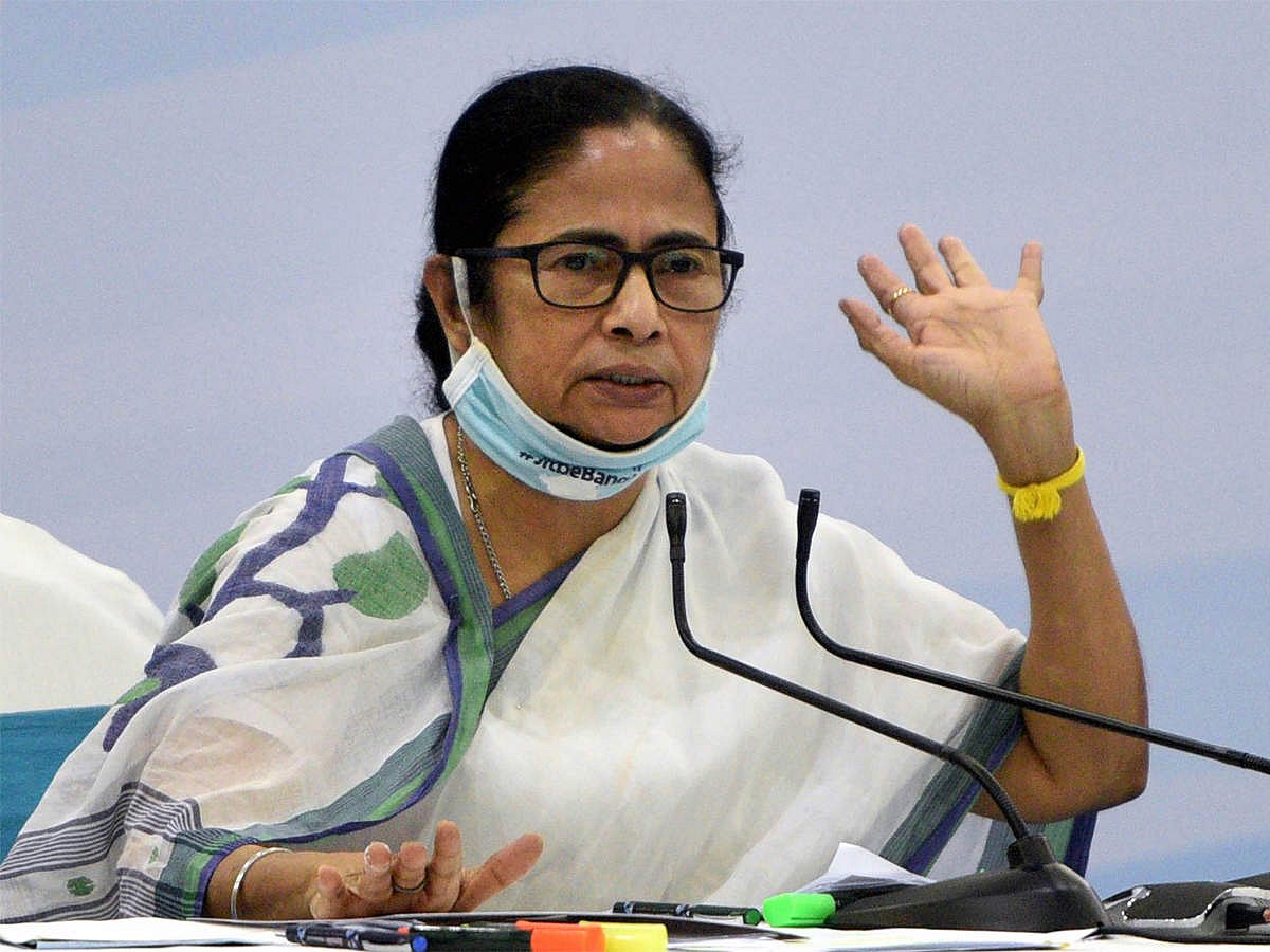 West Bengal CM Mamata Banerjee |