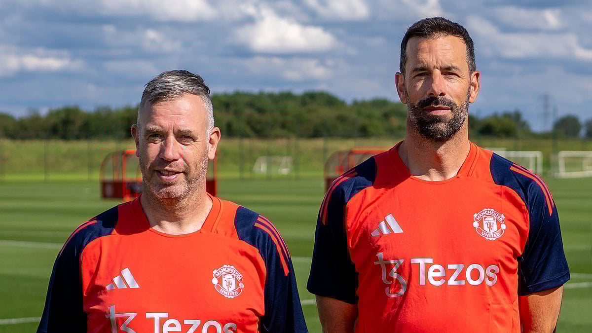 Ruud van Nistelrooy has joined Manchester United as an assistant manager - null