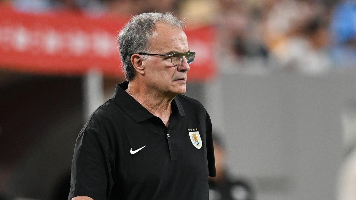 Marcelo Bielsa's Uruguay are Argentina's main challengers, says Sergio Aguero. - null