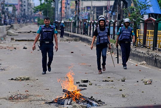 Bangladesh Protests: Violent Clashes Grip Dhaka Amid Quota Unrest 