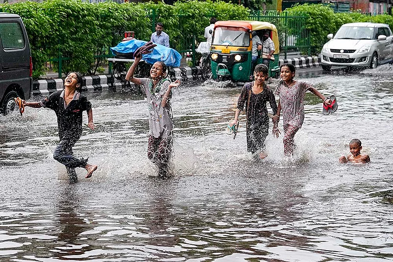 Weather: Rains in New Delhi