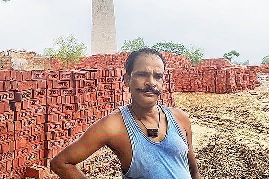 Fahrenheit 800: No Heatwave Relief For India's Brick Kiln Workers
