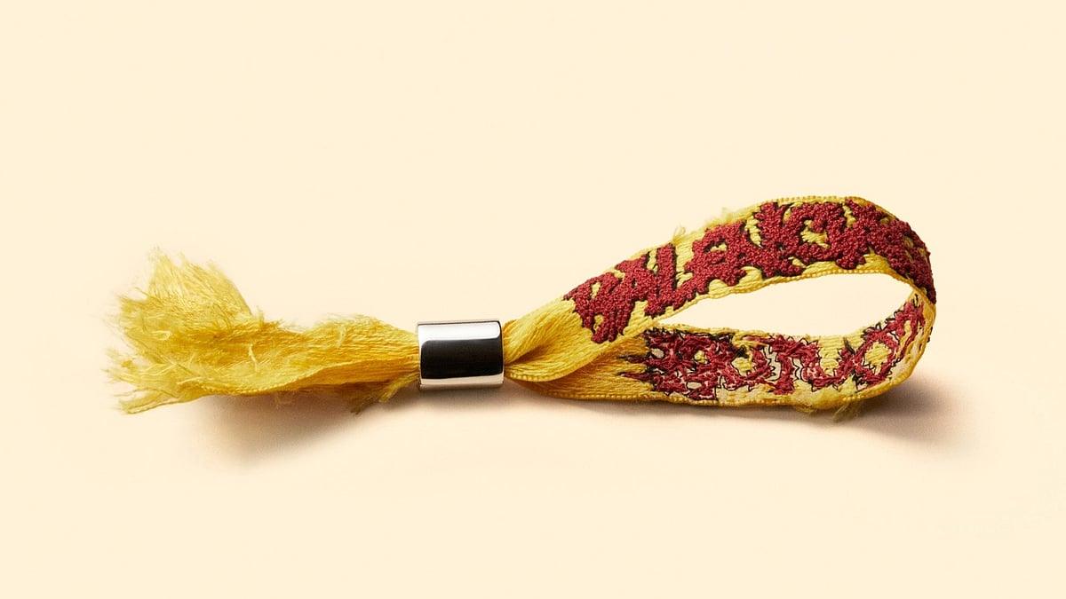 Balenciaga Couture Store : Raven used bracelet