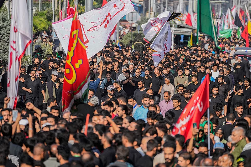 Muharram procession in Srinagar