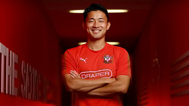 English Premier League: Southampton Bolster Defence With Yukinari Sugawara Signing